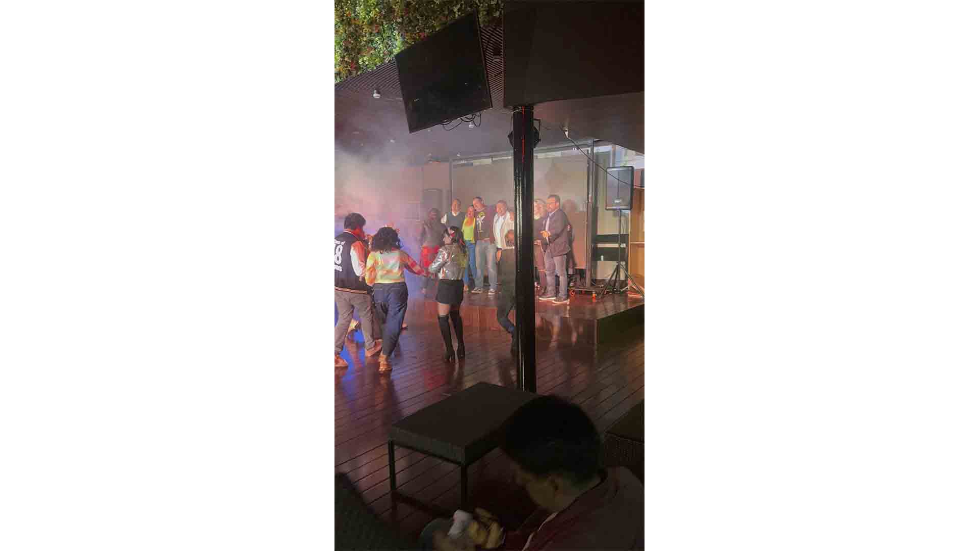 performance galeria home_0005_IMG_3477