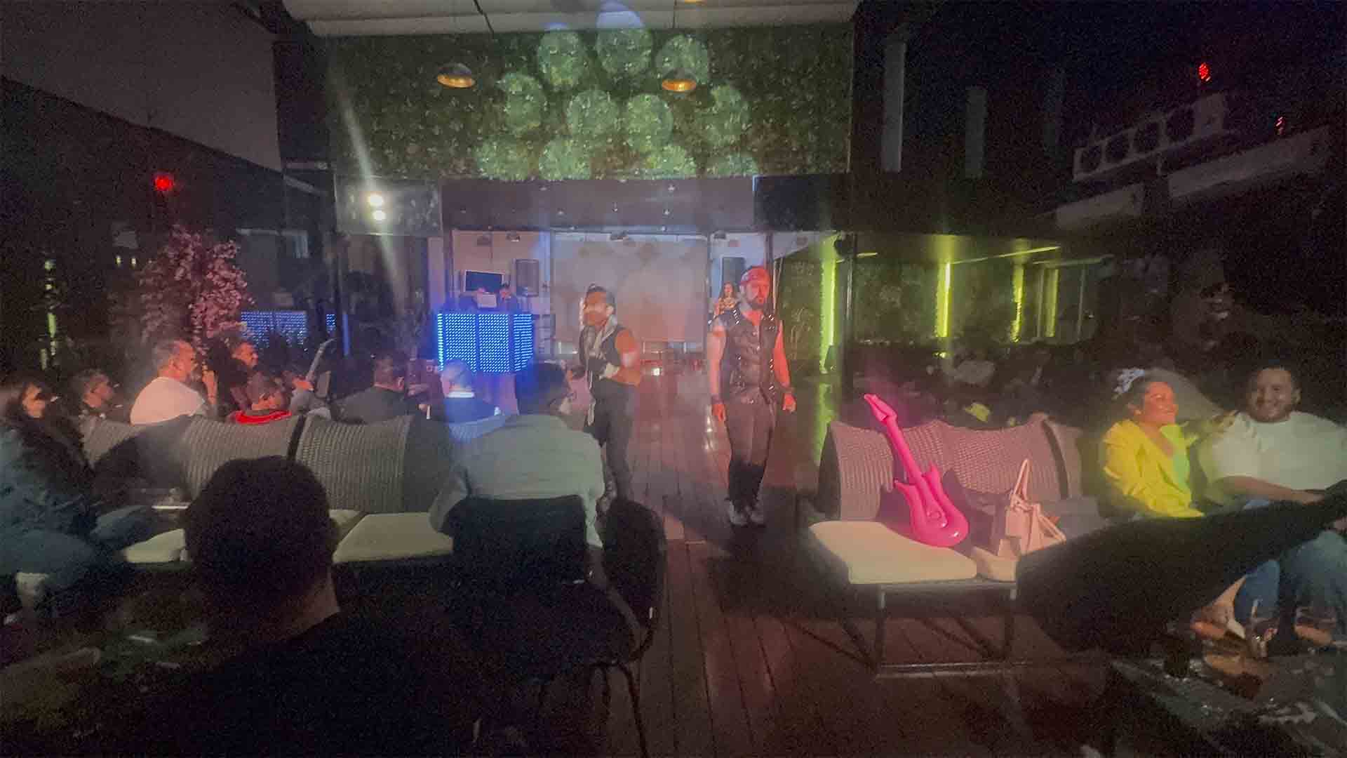 performance galeria home_0006_IMG_3473