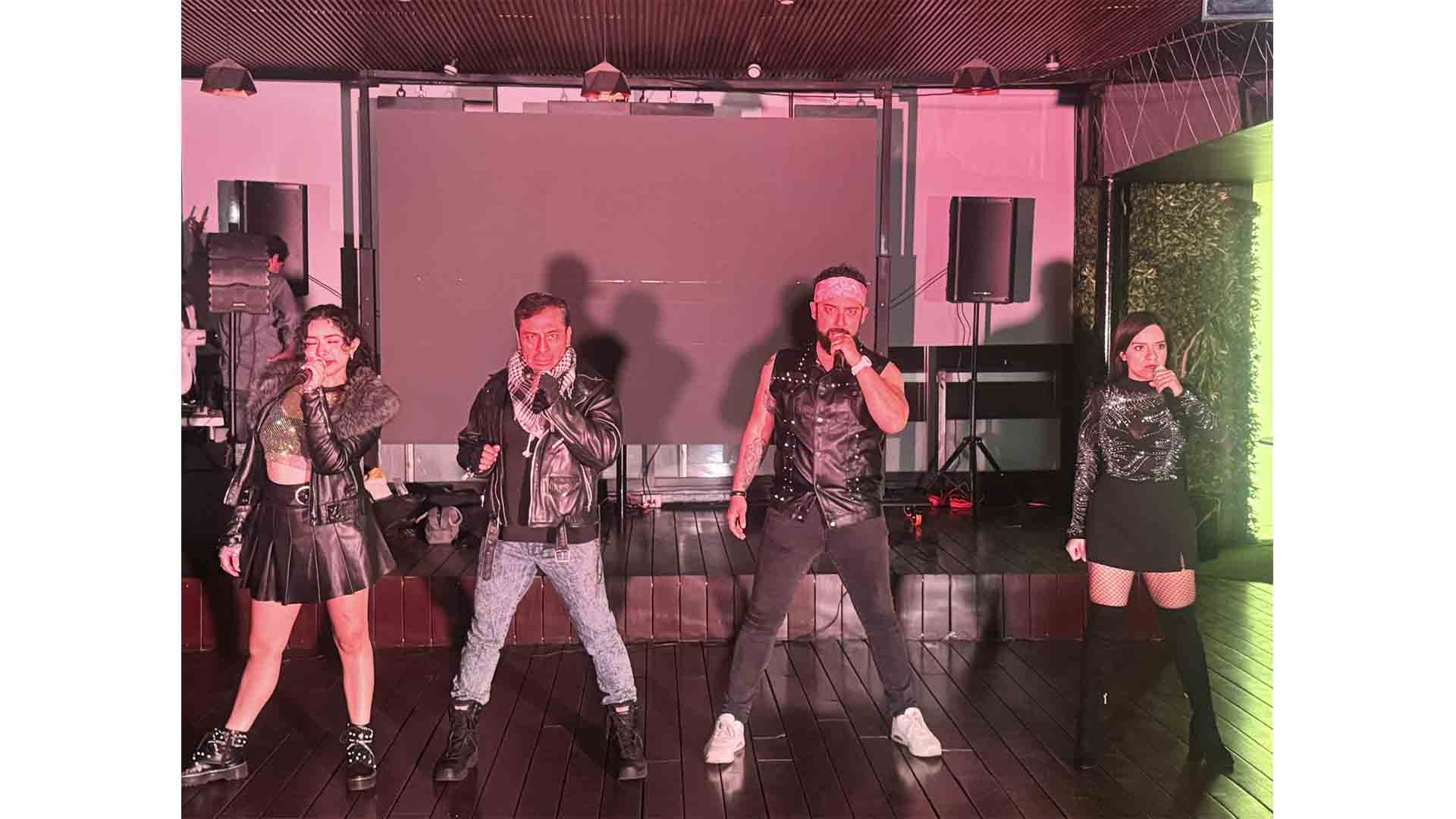 performance galeria home_0012_IMG_2796
